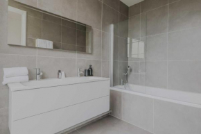 Spacious apartment - 5BR-12P - Trocadéro